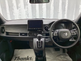 この度は、当店のお車をご覧いただきまして誠にありがとうございます。当店では全国販売・納車も行っております。県によって陸送費用は異なりますのでお気軽にお問い合わせください。