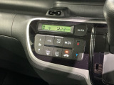 オートエアコンがついていますので、簡単操作で快適に過ごせます。希望の温度に自動調整してくれるのが便利です。