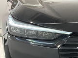 LEDヘッドライトは、点灯の瞬間から最大光量を発揮し、突然暗くなるトンネルなどでの安定感を高めます。