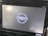 【純正9型ナビ】人気の純正ナビを装備。オーディオ機能も充実しており、Bluetooth接続すればお持ちのスマホやMP3プレイヤーの音楽を再生可能!毎日の運転がさらに楽しくなります!!