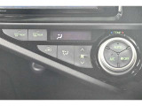 お好きな温度に設定すれば自動的に温度を調節、車内を快適空間に仕上げてくれます。