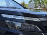 Bi-Beam LEDヘッドランプ+LEDクリアランスランプ 少ない電力で明るく照らします☆彡