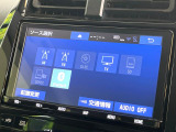 【純正9型ナビ】人気の純正ナビを装備しております。ナビの使いやすさはもちろん、オーディオ機能も充実!キャンプや旅行はもちろん、通勤や買い物など普段のドライブも楽しくなるはず♪