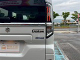 各種カスタムも承っております。エアロ、社外アルミホイール、シートカバー、車高調、ダウンサス等カスタムのことも新車王国にお任せ下さい。