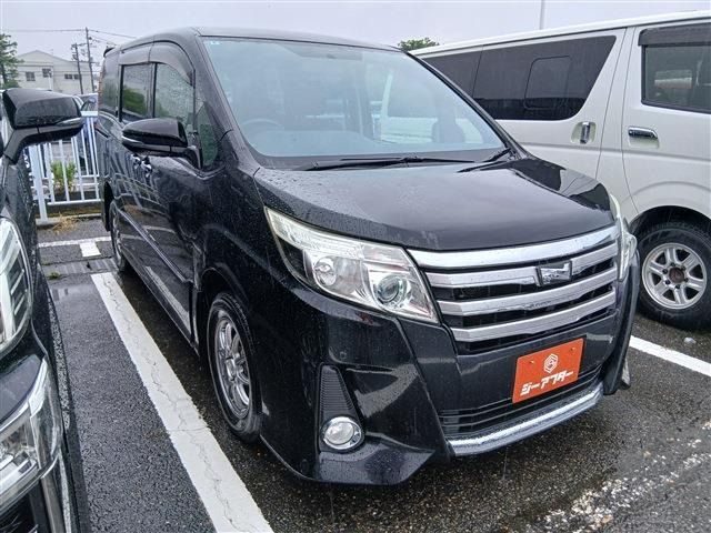 ノア 2.0 Si 4WD 禁煙車 純正ナビ バックカメラ