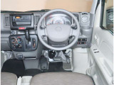NV100クリッパー DX セーフティパッケージ ハイルーフ 5AGS車 4WD 