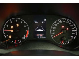 マルチインフォメーションディスプレイ付きのメーターです!エコ運転へ導く多彩な情報を表示してくれます。