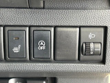 【シートヒーター】寒い日に重宝するシートヒーター!エアコンより早く温まってくれるので寒がりの人も安心ですね♪エアコンの温風は乾燥するから苦手、という方にもをおすすめです。