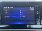 TV視聴や音楽機器の接続など多彩なナビでロングドライブも退屈なく楽しめる日産純正ディーラーオプションナビです。