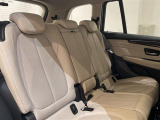2シリーズグランツアラー 218d xドライブ ラグジュアリー 4WD 本革シート