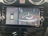 パノラミックビューモニタ付き。 バック時に車両周辺の映像を確認することで、安心して駐車することができます!