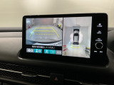 全方位モニターがついています! 車の周囲を360&deg;安全確認できるので、普段の駐車はもちろんの事、縦列駐車や幅寄せの際にも活躍してくれますよ。