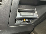 ETCが装着されています。再セットアップ後高速道路の料金所をノンストップで通過できて大変便利です。