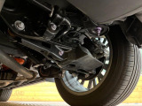 お車を安心してお乗りいただく為には、足回りの定期点検が欠かせません。サービスサポート(有償保証)では無料点検もご提供しており、安心のカーライフをお過ごしいただけるサポート体制が整っています。