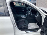 運転席は視界も良く、楽しく運転できます。