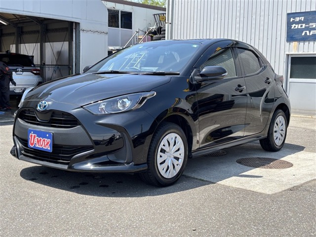 ヤリス1.5 ハイブリッド X E-Four 4WD