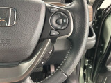 クルーズコントロールを装備しています。高速道路などで一定の速度で走ってくれるので運転が楽ですよ!速度を設定できますので、スピードの出しすぎにも注意できます。