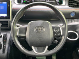 【純正革巻きステアリング】上質な革を使用することで、手にしっかり馴染みとても運転しやすいハンドルです♪