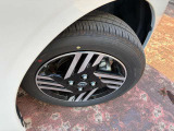 155/65R14タイヤと専用アルミホイール付き!冬タイヤは別途ご用意が必要です。ぜひご相談ください(^^♪