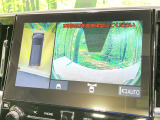 【パノラミックビューモニター】専用のカメラにより、上から見下ろしたような視点で360度クルマの周囲を確認することができます☆死角部分も確認しやすく、狭い場所での切り返しや駐車もスムーズに行えます。