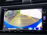 【バックカメラ】駐車時に後方がリアルタイム映像で確認できます。大型商業施設や立体駐車場での駐車時や、夜間のバック時に大活躍!運転スキルに関わらず、今や必須となった装備のひとつです!