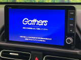 【純正9型ナビ】人気の純正ナビを装備しております。ナビの使いやすさはもちろん、オーディオ機能も充実!キャンプや旅行はもちろん、通勤や買い物など普段のドライブも楽しくなるはず♪