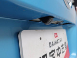 愛知ダイハツのお店にある、たくさんのスマアシ搭載車は、正常に作動する事をしっかり確認してます。