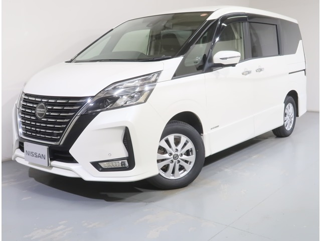日産 セレナ 
