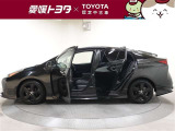 室内外はもちろん、シートを外してニオイの元となるフロアカーペットまで消臭・除菌を実施。中古車を気持ちよくお乗りいただけるクリーニングサービスです。詳細は販売店スタッフまでおたずねください。