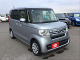 鶴田自動車は笑顔で働ける職場作りに常日頃から励んでいます。元気で笑顔あふれるスタッフが親切丁寧に対応できるお店作りを目指し車検、新車中古車販売、鈑金塗装、自動車保険、を行っております。