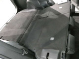 開口部の広いラゲージスペースは、ゴルフバックなどの荷物もラクラク積み込めます。