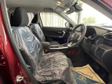 見通しのよいすっきりとした視界で、誰でも運転しやすいです。運転のしやすさは疲れにくさにも繋がりますよ♪