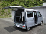 お客様のお車探しを一生懸命お手伝いさせて頂きます!ご要望、ご不明な点・ご質問がございましたら、どうぞお気軽にお問い合わせ下さい!