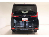 明るく視認性の良いLED式テール&ハイマウントストップランプ採用で、後続車に対して自車の存在をアピールすることて安全性を高めます!