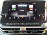 メーカーナビ フルセグTV Bluetooth対応 USB端子タイプA・タイプC HDMI端子★携帯電話にダウンロードした音楽が車内でも楽しめます。ハンズフリー通話も可能です!