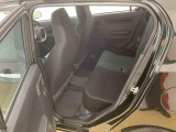 WEB掲載時にはお車に付いている装備と、様々な写真をたくさん載せるように心がけております。1台1台特徴をとらえたキャッチコメントを掲載しています。