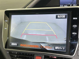 バックモニター付なので後退時に後方が見えるので安心。 車は構造上、死角がたくさんなので万が一を考えると必須ですね。 あくまで補助の為の装備、バックは目視で確認する事が重要ですよ。