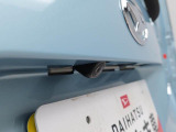 バックモニターは車庫入れの強い味方。 車は構造上、死角がたくさん。後退時の死角をチェックするために便利ですよ。 ただし、バックは目視で確認する事が重要ですよ。