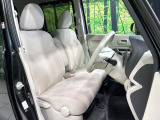 運転席シート廻りは使用感も少なく、良好な状態となっています。丁寧に使われていたことがよくわかりますね。