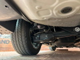 お車を安心してお乗りいただく為には、足回りの定期点検が欠かせません。サービスサポート(有償保証)では無料点検もご提供しており、安心のカーライフをお過ごしいただけるサポート体制が整っています。