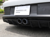 重厚な迫力あるダイナミックなスポーツカーサウンドを響かせるスポーツエグゾーストシステム