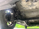 お車を安心してお乗りいただく為には、足回りの定期点検が欠かせません。サービスサポート(有償保証)では無料点検もご提供しており、安心のカーライフをお過ごしいただけるサポート体制が整っています。