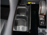 お車の取扱説明書・メンテナンスノート(記録簿)もございます。トヨタのディーラーで安心を買って下さい。当社は無理な勧誘は致しません。まずはお客様からのお問い合わせを心よりお待ちしております。