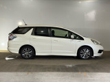 車検整備付きです。整備時にはエンジンオイル、オイルフィルター、ワイパーラバーなど、消耗品の交換も致します