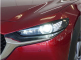 【LEDヘッドライト】省電力で長寿命の明るく運転しやすいLEDヘッドランプです。明るく照らすので暗い夜道からお客様を守ってくれます。お近くの広島マツダまでお越しください。