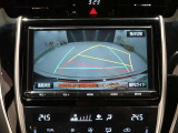 バックガイドモニターで、後方を確認しながら安心して駐車することができます。運転初心者も熟練者も必須の機能ですよ!