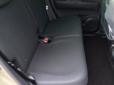 この度は、当店のお車をご覧いただきまして誠にありがとうございます。当店では全国販売・納車も行っております。県によって陸送費用は異なりますのでお気軽にお問い合わせください。