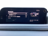 スマートブレーキサポート(SBS)は、マツダの先進安全技術「i-ACTIVSENSE」の一つで、高速走行時(約15km/h以上)に前方の車両や障害物との衝突の危険性を検知し、回避・被軽減するシステムです。