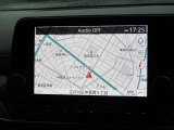 NissanConnectナビは機能充実で使いやすいです。12セグTV対応です。