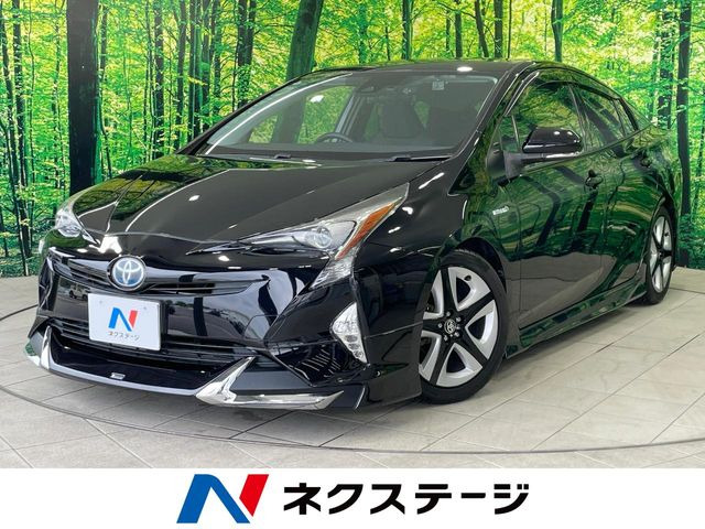 トヨタ プリウス 